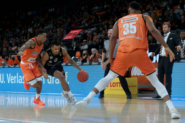 拉10和卡 拉10和卡