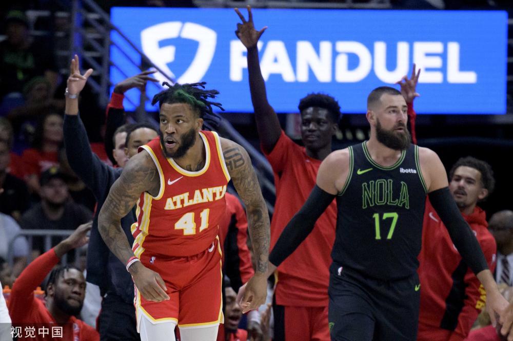 但其背后更 但其背后更