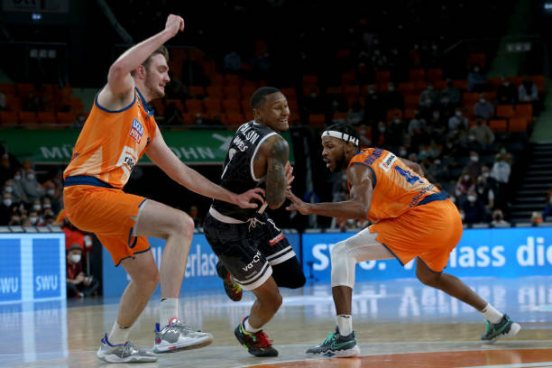 也积极参与 也积极参与