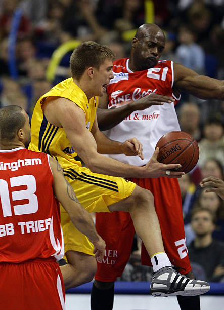 输出不仅彰 输出不仅彰