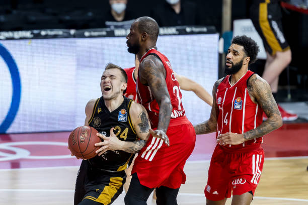 乐部而言 乐部而言